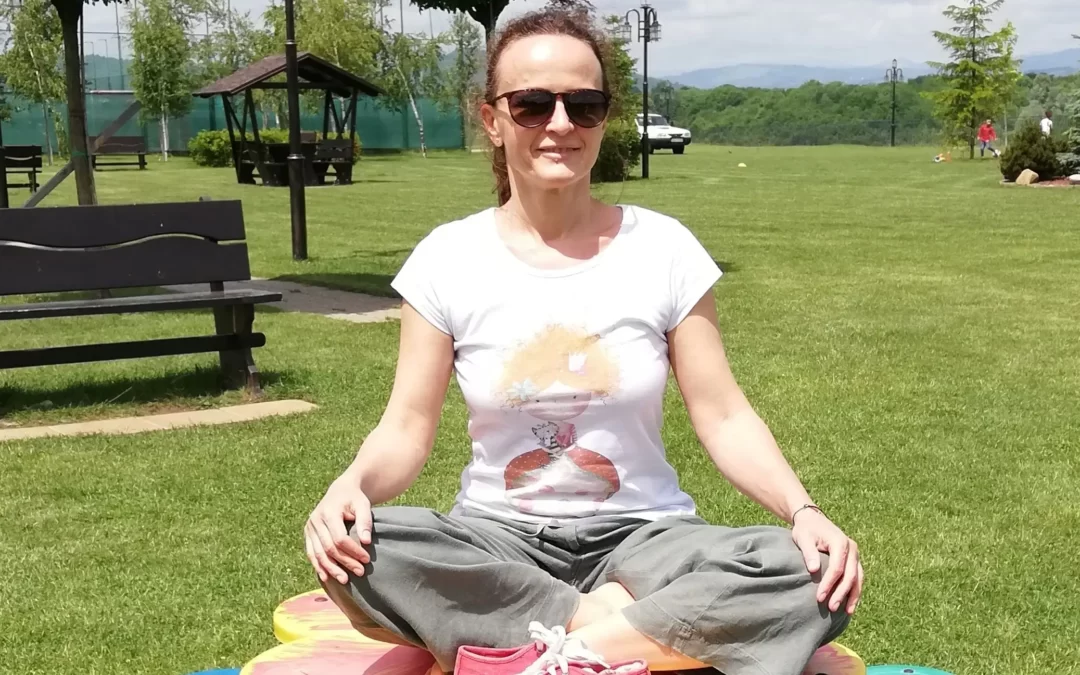 #SuavHomeYoga – yoga în vremea coronavirusului – Oana Boeru